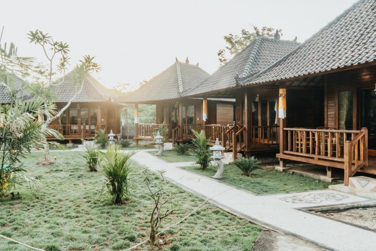 Taman Tirta Villa Nusa Lembongan  Ngoại thất bức ảnh